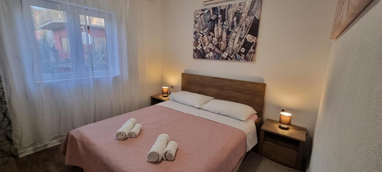 Luxurious Three Bedrooms Apartment With Two Terraces Kaštela Esterno foto